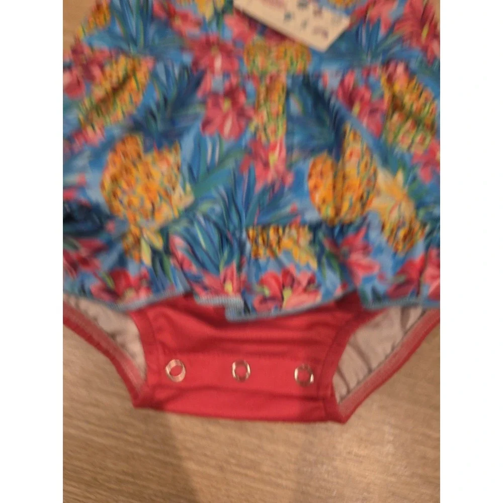 Pete & Lucy Pretty Pineapples Infant Romper Size 6-9m